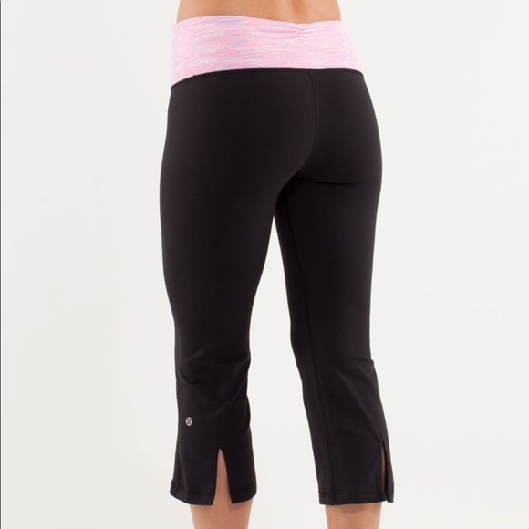 Lululemon Gather and Crow Crop Size 4 - Picture 2 of 8